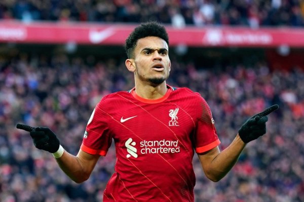 Desky Sky: Bayern đang chuẩn bị cho một đề nghị mới cho Dias Chuyển khoản này là ưu tiên hàng đầu củ